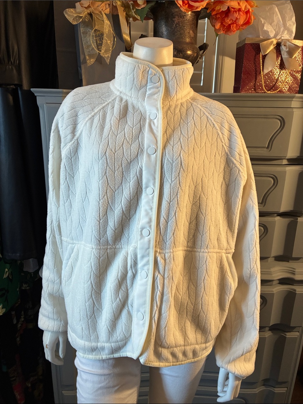Cozy Vineyard Vines soft quilted pattern fleece Jacket with Snap Front Medium NW